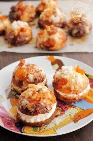 ¿os animáis a preparar un roscón de reyes casero con los niños? Roscon De Reyes Individual Con Kumquats Y Almendras Receta Muy Facil Cocinando Entre Olivos