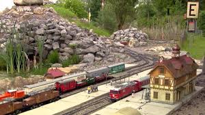 I made the dish, which only requires a few easy steps, at home. Eisenbahnspielen In Freier Natur Garten Und Parkbahnen Im Schwabenland Youtube