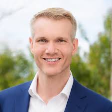 enterprisetransfromation #ai #gigworker #influencer #workforce #genz  #extremely #trust #transformation #leadership #upskilling  #futurestartstoday