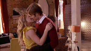 Hillary Duff And Chris Carmack In Beauty And The Briefcase 2010 Chriscarmack Malemodel Model Actor B Chris Carmack Beauty And The Briefcase Hillary Duff