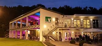 City Golf Stuttgart Arcotel Camino Top 20 Hochzeits Location Stuttgart Hochzeit Feiern Location E City Golf Hochzeitslocation Stuttgart Hochzeitslocation