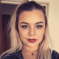 Maddison Rose's Instagram, Twitter & Facebook