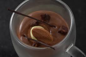 DESCUBRIENDO SABORES 1. Gulupa 2. Granadilla 3. Guayabas 4. Mandarina 5.  Corozo 6. Guayaba 7. Frambuesas silvestres 8. Fruta del pan, guineo y  plátano verde 9. Mora 10. Guayaba manzana