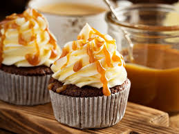 Cupcakes Au Caramel Au Beurre Sale Recette Recette Cupcake Petits Gateaux D Automne Recette Sans Cuisson
