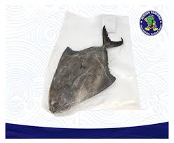 85 india shipments available for mishkaat marketing sdn.bhd. Black Pomfret Fish 500 700 Gm Pc Whole Round Online Seafood