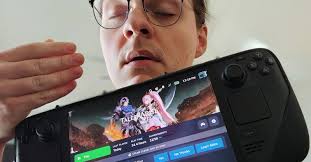 Luke Larsen (@lalarsen11)