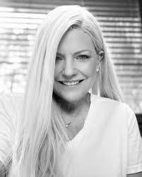 Laron Perry's Instagram, Twitter & Facebook