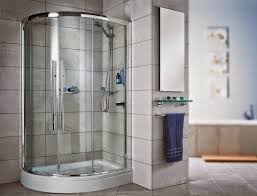 Fitur dua cabang yang disematkan ini bisa membuat air keluar dalam volume yang lebih banyak, sehingga ketika anda sangat membutuhkan guyuran air segar akan terasa lebih nyaman. Ciptakan Kenyamanan Desain Interior Kamar Mandi Dengan Desain Shower