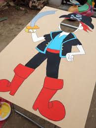 Toutes Ces Petites Choses Qui Attendent D Etre Montrees Edit Petit Point Kermesse Ca Perd Pas Les Popettes Photomaton Pirate Anniversaire Pirate Anniversaire Theme Pirate