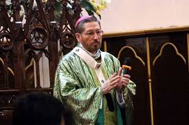 Monseñor hipólito reyes larios, quien fue recibió la ordenación episcopal, fue su primer obispo. Pbqztvqsv419am