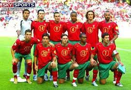 A seleção portuguesa de futebol treina na manhã de sábado em portugal, às 10h30, sessão após a qual o selecionador fernando santos dará uma conferência de imprensa, à porta fechada. Selecao Portuguesa De Futebol 2004 Knoow