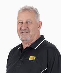 Meet Our Experienced Experts Team in Australia