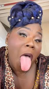 Tiffany Manns's Instagram, Twitter & Facebook