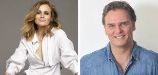 En conversación con julio jung duvauchelle para el programa el cuestionario (wapptv), su colega le. Amaro Gomez Pablos Y Amaya Forch Dieron Sorpresa Navidena A Su Hijo Para Mantener La Ilusion Redes Sociales Pagina 7