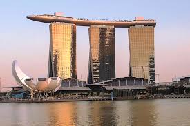 Marina bay sands has no shortage of food & beverage outlets. The Charm Of Marina Bay Sands Singapore That You Can T Miss Yuk Ngetrip