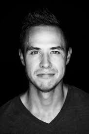 Sean Dodds's Instagram, Twitter & Facebook