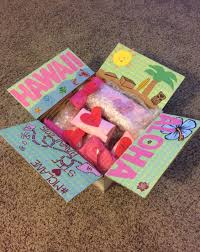 Birthday Care Package Ideas For Girlfriend Hawaiian Themed Care Package Made By Me For My Close Girlfriend Travel Care Package Care Package Hawaii Gift