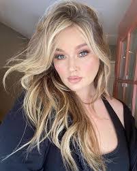 Shawna Chance's Instagram, Twitter & Facebook