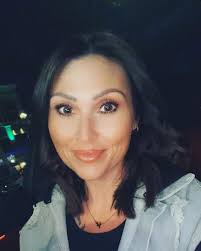 Keri Beam/ Cosmetic injector