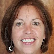 Carla Carver's Instagram, Twitter & Facebook