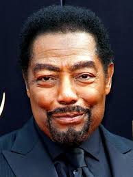 Great interview. Love the way he spoke about the show and cast. Now I can  see him playing Dante he will put a spin