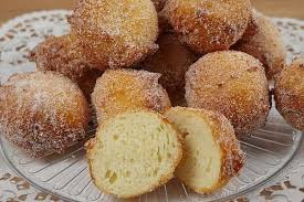 Quarkballchen Von Sihe1 Chefkoch Rezept Quarkballchen Rezept Lebensmittel Essen Apfelrosen Rezept