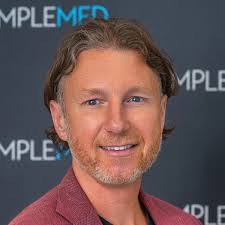 Greener Pastures The guy who thinks the grass is greener “over there” is  the same guy who never commits to taking care of the pasture he already  has. He winds up mediocre