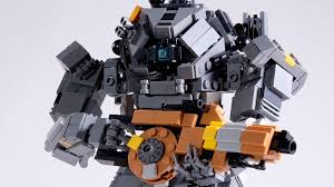 Titanfall 2 Ronin Prime The Titans From Titanfall 2 As Immaculate Lego Fan Builds Htxt Titanfall Lego Lego Titanfall