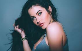 47,309,063 likes · 82,666 talking about this. Instagram Dvojnika Megan Foks Sobral 7 3 Mln Podpischikov