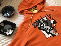 Hoodies für herren jetzt online bei herrenausstatter.de shoppen! The Hoodie Colour Reminded Me Of Channel Orange So I Painted A Design Inspired The Album Imgur