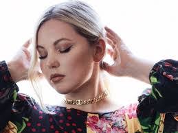 Nicole Malone's Instagram, Twitter & Facebook