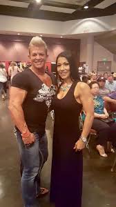 Tracy Argo, Brenda Gomez