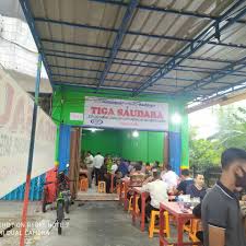 Tulangan kambing•jeroan kambing (babat&paru) potong kecil2•kelapa untuk dijadikan santan kental&encer (kurleb 1.2 ml)•air untuk rebusan air rempah•daun bawang rajang 1/2 ruas jari•bumbu halus:•ketumbar•merica. Tiga Saudara Sop Kaki Kambing A Dodi Pekanbaru à¸«à¸™ à¸²à¸«à¸¥ à¸ Pekanbaru à¹€à¸¡à¸™ à¸£à¸²à¸„à¸² à¸£ à¸§ à¸§à¸£ à¸²à¸™à¸­à¸²à¸«à¸²à¸£ Facebook