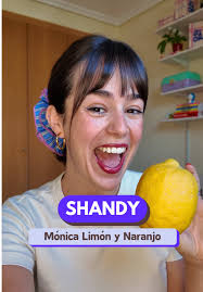 Shandy Naranja y Mónica Limón: Un Anuncio Inolvidable