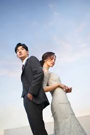 Rooftop 22 Secret Garden Korea Pre Wedding Photoshoot By Lovingyou In 2020 Pre Wedding Photoshoot Wedding Photoshoot Secret Garden Wedding