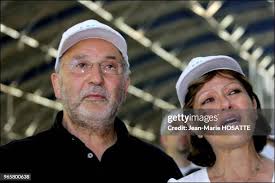 673 Danielle Marie Stock Photos, High-Res Pictures, and Images