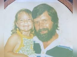 Cindy Abercrombie's Instagram, Twitter & Facebook