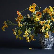 Here at troll brothers quilt designs we strive customer service. Ralph Lauren Rlmag Commissioned Celebrity Florist Emily Thompson To Design Three Custom Spring Arrangements In The Latest Ralphlaurenxburleigh Pottery Buro 24 7 Malaysia