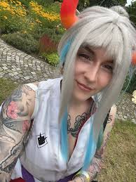 Lara (@call.me.saiyan) • Instagram photos and videos