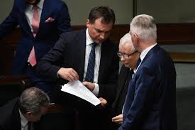 Ale dzięki temu później przekonałem się, że słynne siostry godlewskie mają brata w. Liderzy Zjednoczonej Prawicy Podpisza Dzis Nowa Umowe Koalicyjna Radiomaryja Pl