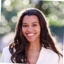 Priscilla Louis's Instagram, Twitter & Facebook