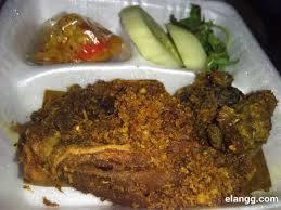 Buat teman traveler yang ingin makan murah dan enak, bisa mampir ke bebek goreng cabang purnama. Bebek Sinjay Asli Madura Elangg Com