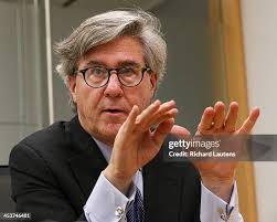 115 Peter Munk Photos & High Res Pictures