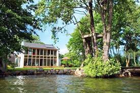 Wenn du auf der suche nach einem ferienhaus am see bist, dann bist du bei uns ebenfalls genau richtig, denn bei uns findest du zahlreiche ferienhäuser als auch ferienwohnungen in österreich, die sich direkt an den wunderschönen seen befinden. Ferienhaus Am See Nahe Plon Stocksee Objektnr 14215 2