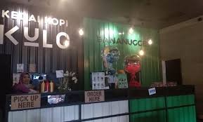 Semarang juga dikenal dengan wisata sejarahnya seperti tugu muda, lawang sewu, sam poo kong, dan pasar johar. 10 Tempat Nongkrong Murah Di Semarang Malam Hari Hangout Yang Asik Daerah Barat Atas Tlogosari Ngaliyan Timur Selatan Tengah Kota Jejakpiknik Com