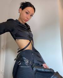 TW Pornstars - 𝐌𝐢𝐬𝐭𝐫𝐞𝐬𝐬 𝐋𝐨𝐥𝐢𝐭𝐚 𝐇𝐮𝐬𝐡. Twitter. Me waiting  for you to get back from work. 11:51 AM - 11 Oct 2021