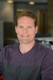 Kim Perigo's Instagram, Twitter & Facebook