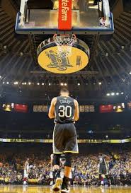 In this wallpaper steph is going for elegant layup in front of golden gate bridge, very nice looking for today i am posting mobile wallpaper of stephen curry for all golden state warriors fans who want to. 42 Steph Curry Wallpapers Ideas Steph Curry Wallpapers Curry Wallpaper Steph Curry
