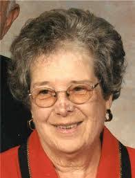 Frieda Estes's Instagram, Twitter & Facebook