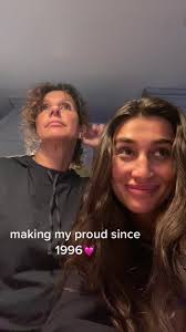 Claudia Dimopoulos Bonbon